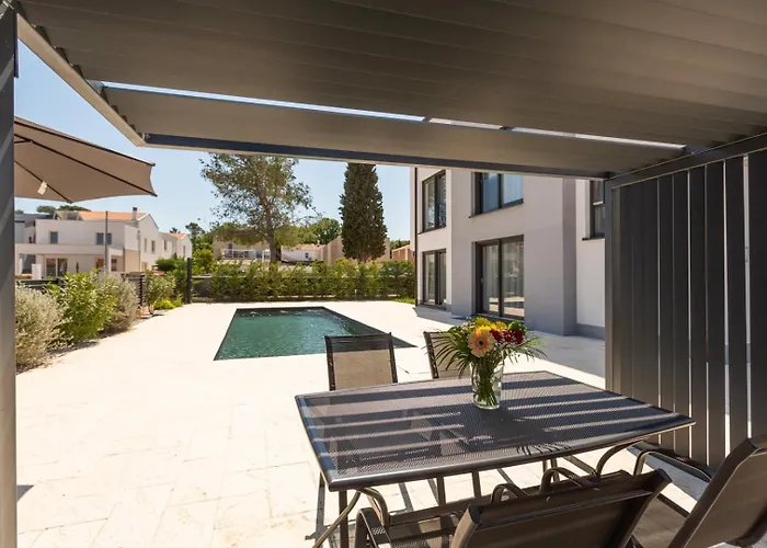 Appartement Luxury Matic I With Shared Pool And Seaview *